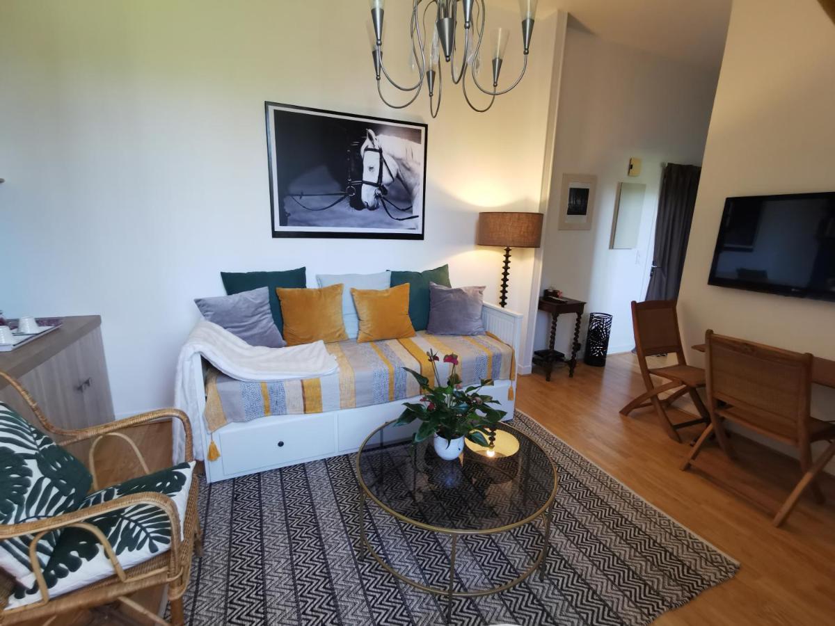 Magnifique Deux Pieces Au Calme Apartamento Deauville Exterior foto